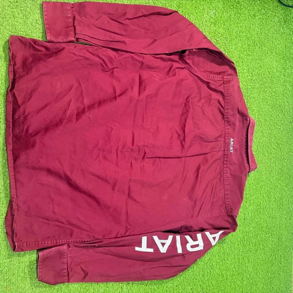 Ariat Maroon Boys Youth Size XL/18 Spellout Long Sleeve Button Down